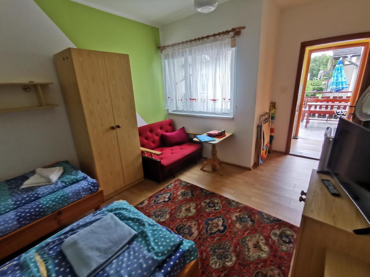 Dom Wczasowy Maja Dzwirzyno Bagian luar foto