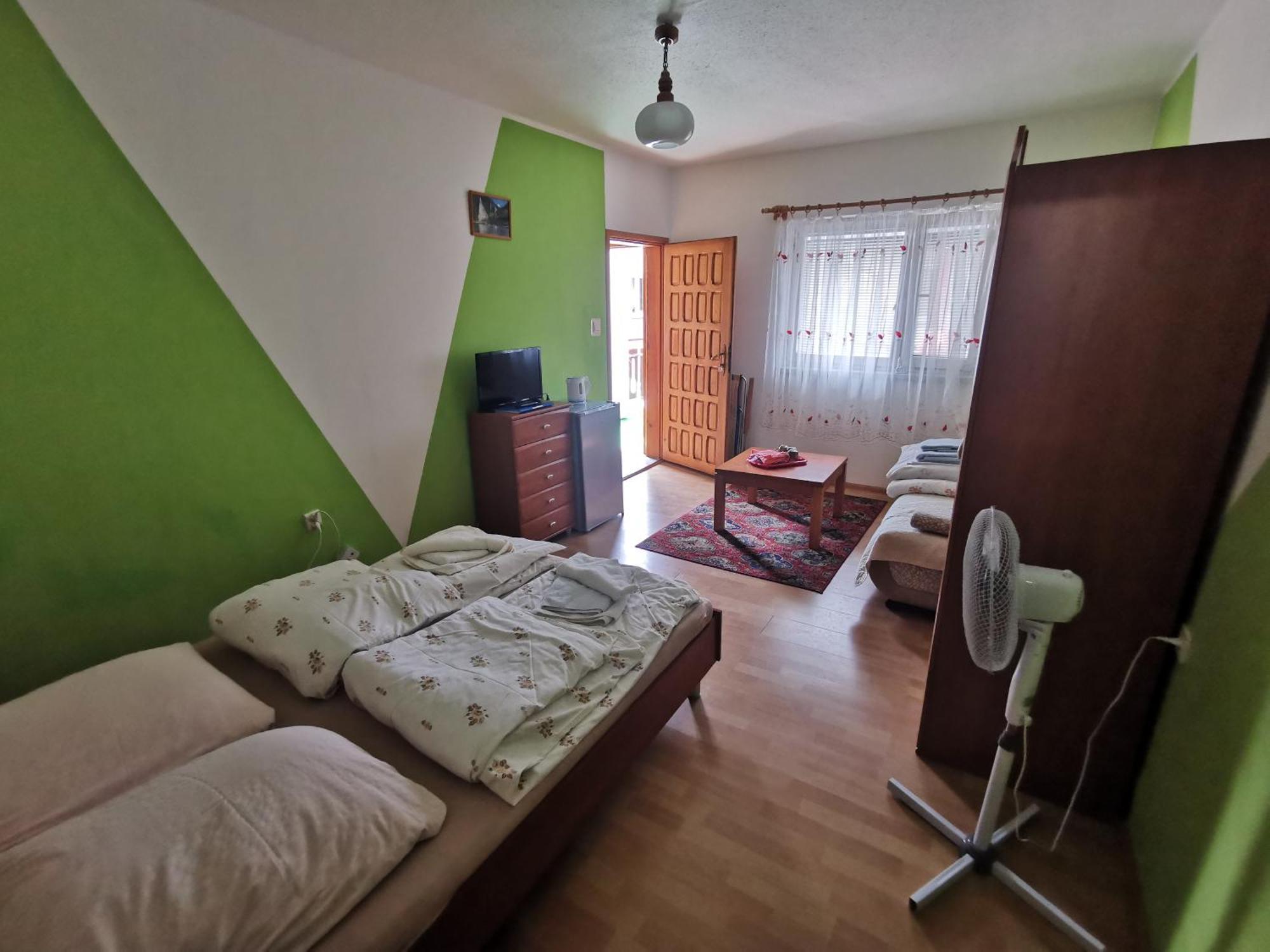Dom Wczasowy Maja Dzwirzyno Ruang foto